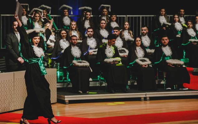 Formaturas de Formatura | Luiza Helena | Biomedicina | UNIVATES