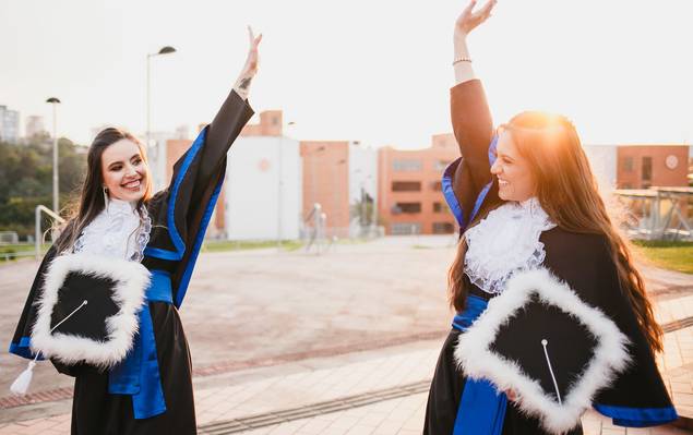 Formaturas de Formatura | Paula & Renata | Eng. Produção | UNIVATES