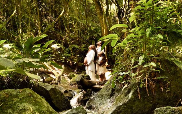 Gestante de A espera do Noah Ravi