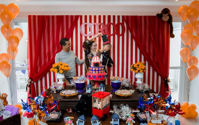 Aniversários de Aniversário do James