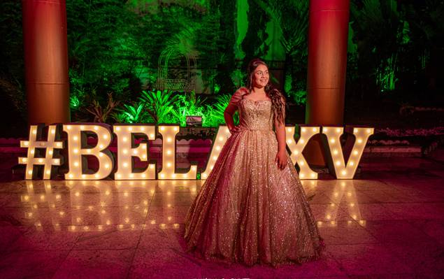 15 ANOS de 15 ANOS BELLA