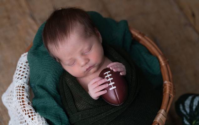 Newborn de Anthony Teixeira 