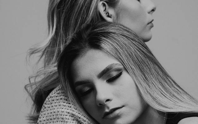 Ensaios de Heloisa e Yasmin - 15 anos