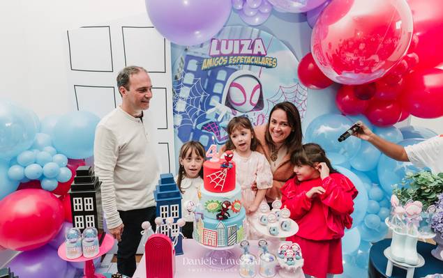 aniversário de Fotografia de aniversário infantil no Pé de Caqui – 4 anos da Luiza