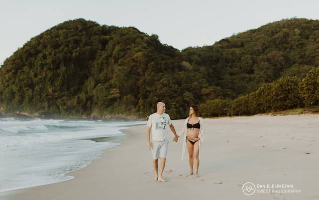 Ensaio Gestante na Praia de Ensaio Gestante na Praia | Iris e Antonio Carlos à Espera da Carolina
