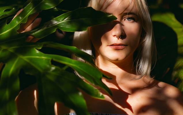  Feminino de Lais Daniela