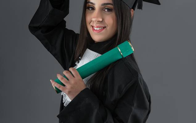 Corporativo de Lais Pagliarini