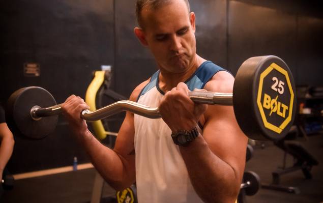 Ensaio masculino de Wesley