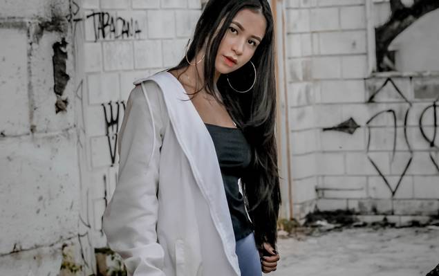 Retratos Femininos de Diovanna