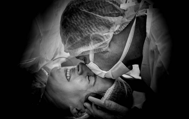 Fotografia de Parto de Nascimento Luigi