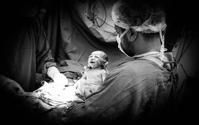 Fotografia de Parto de Nascimento do Isaac