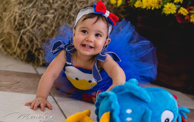 ANIVERSÁRIOS de Júlia 1 ano