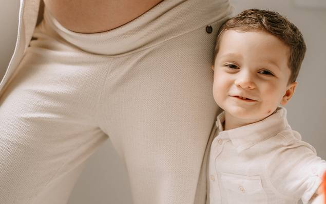 ENSAIOS de ENSAIO EM FAMÍLIA PARA CELEBRAR A CHEGADA DE UM NOVO MEMBRO. 