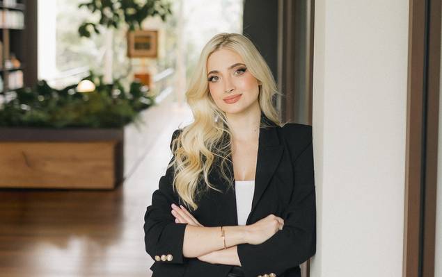 ENSAIO CORPORATIVO de Ensaio corporativo feminino