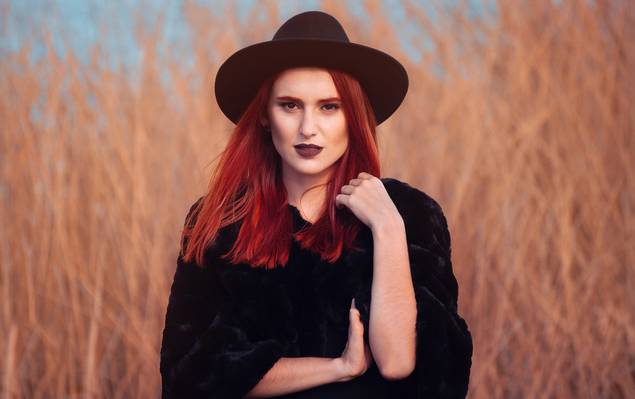 Feminino de Ensaio Lavínia Veber 