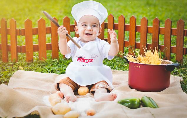 Ensaio Infantil de Ensaio Mini Chef Isaac
