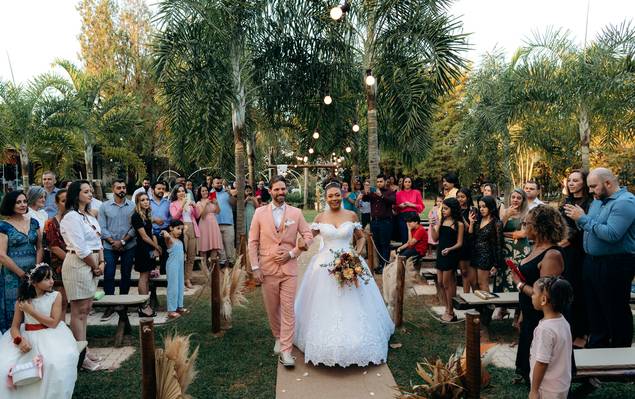 Casamento de Marta & Felipe | Casamento na Chácara Caminho de Luz