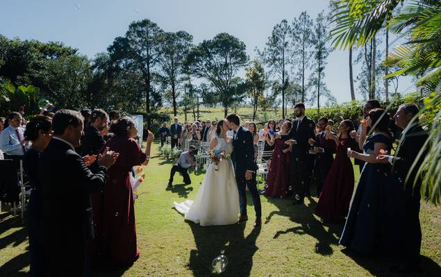 Casamento de Thaís & Lucas | Lindo Casamento na Chácara Recanto dos Pássaros @brenomartinsfoto