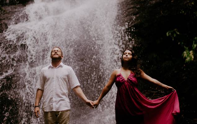 Casais de RAYLA & GUILHERME