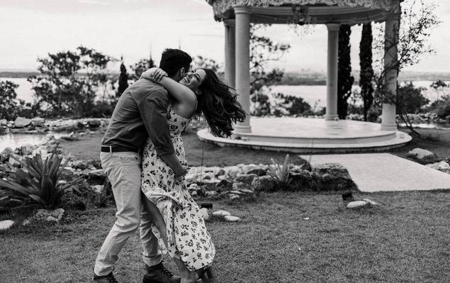 Casais de Clara e Victor