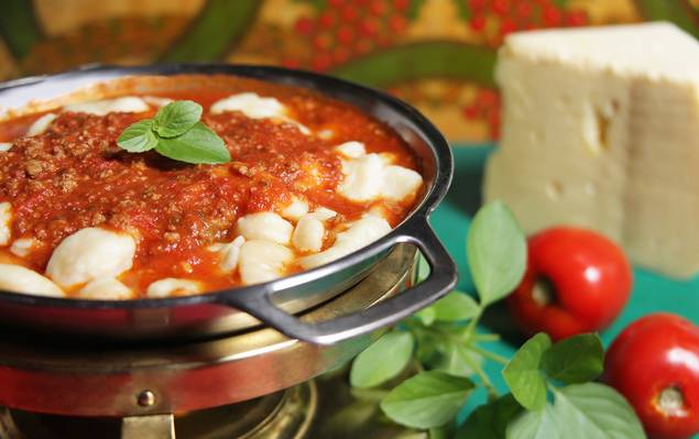 Publicidade • Gastronomia de Cantina Luna Rossa