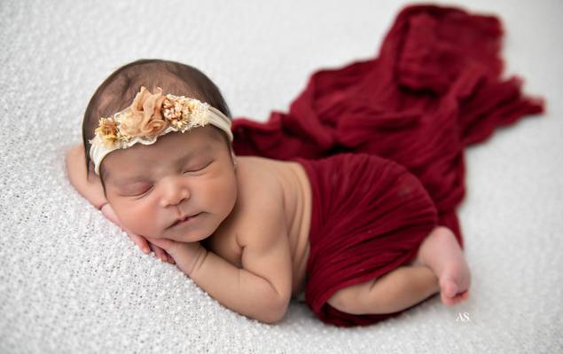 NEWBORN de Um Ensaio Newborn Mágico: Conheça a Pequena Vitória