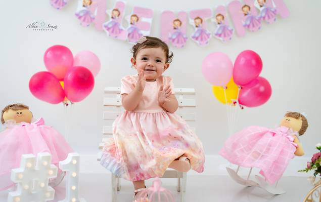 SMASH THE CAKE de Valentina