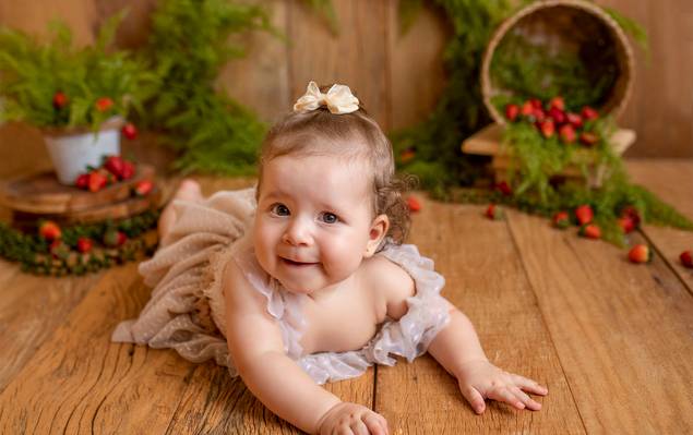 Acompanhamento de bebês de Book de Ana Júlia - 6 meses