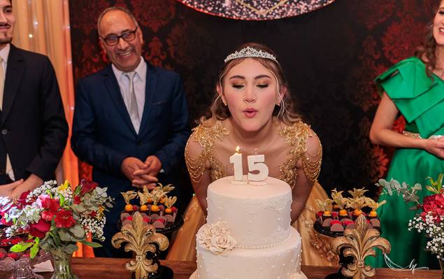 15 th | Teen de 15th | Julia