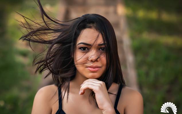 Ensaio de Júlia Napeloso