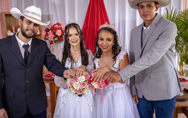 Casamentos de Fotografia de Casamento Duplo L&L - L&L