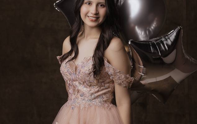 15 anos de Tayla Araújo