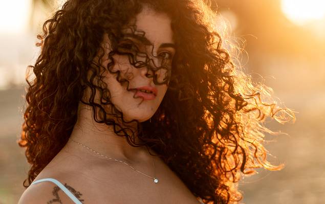 PhotoCura de Ensaio Feminino na Praia - Gabriela Araujo - Santos - SP