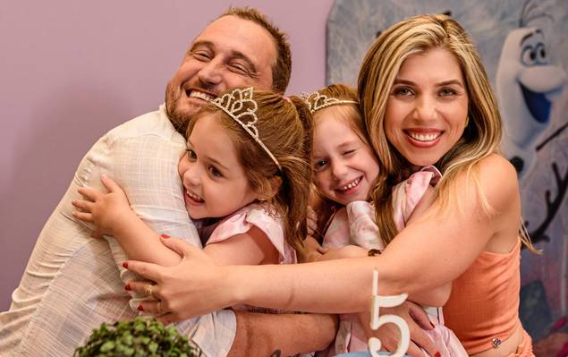 Aniversário infantil de Manu e Carol 5 anos