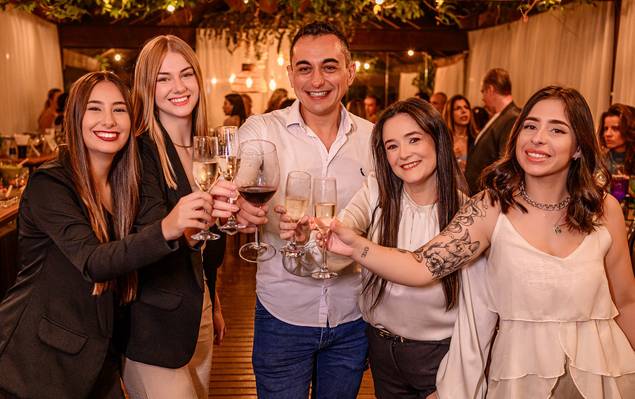 Eventos empresariais de EVENTO EMPRESARIAL | 6 anos Divina Terra 