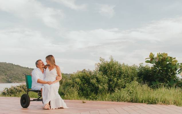Casais de Ensaio de Casal Bodas na praia de Guarapari ES | Jane & Rinaldo