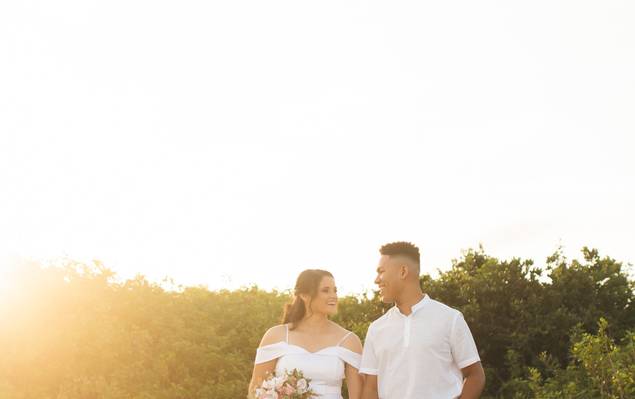 Casais de Larrisa e Matheus