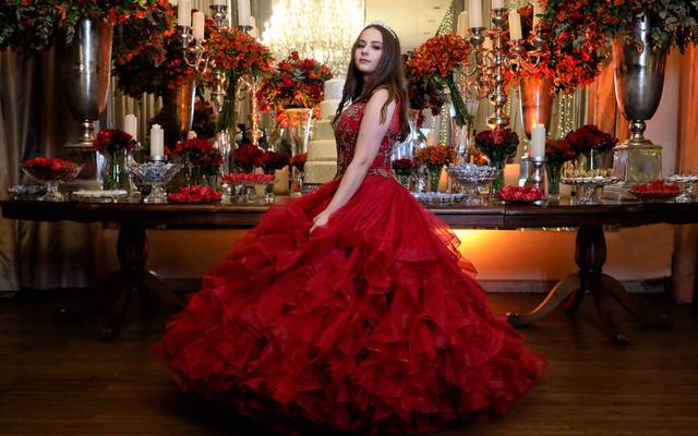 Como organizar uma festa de 15 anos em 2024: Guia Atualizado de Planejamento