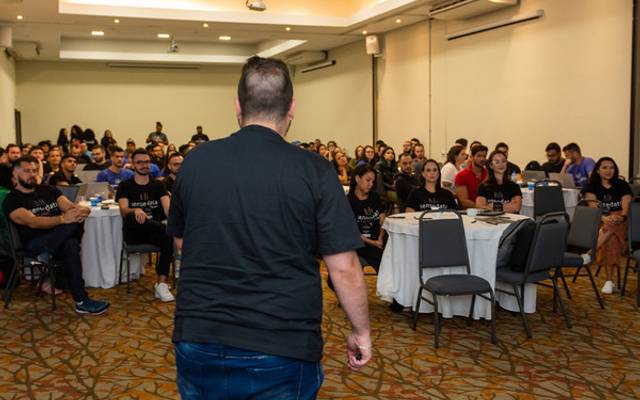 Título: Contrate um Fotógrafo Profissional para Eventos Corporativos em São Paulo