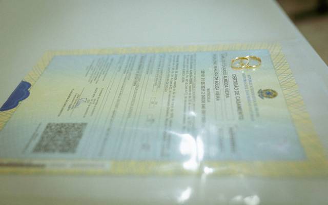 Quais são os documentos para casar no civil?