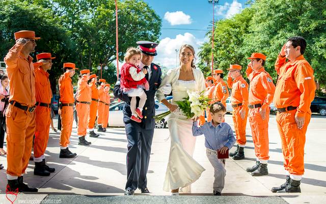 Bodas con hijos: cómo crear recuerdos inolvidables para toda la familia | Luiggi Benedetto Fotógrafo de Bodas