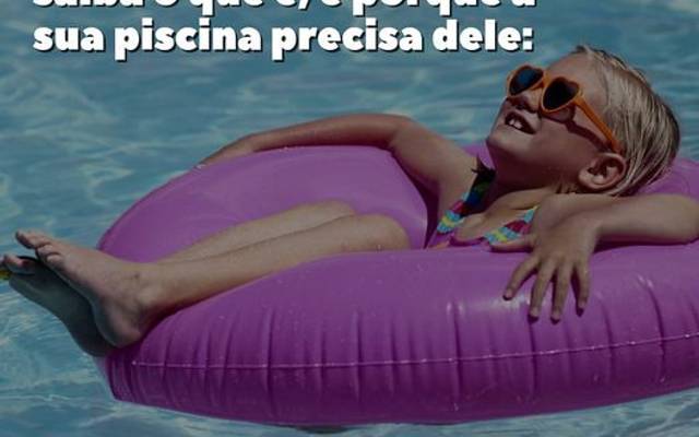 O clarificante faz parte do tratamento físico da água e não interfere em sua composição química. Assim, Ele não regula nem de