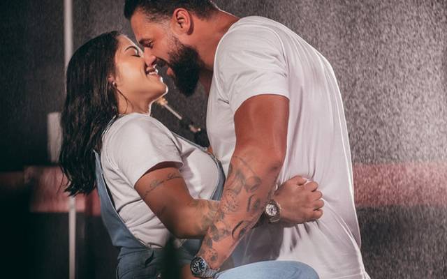 Ensaios Autênticos: Por que as fotos do seu casamento devem ter a sua cara?