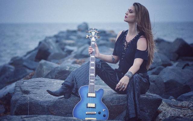 Entrevista Julia Lage (Smith/Kotzen, Vixen)