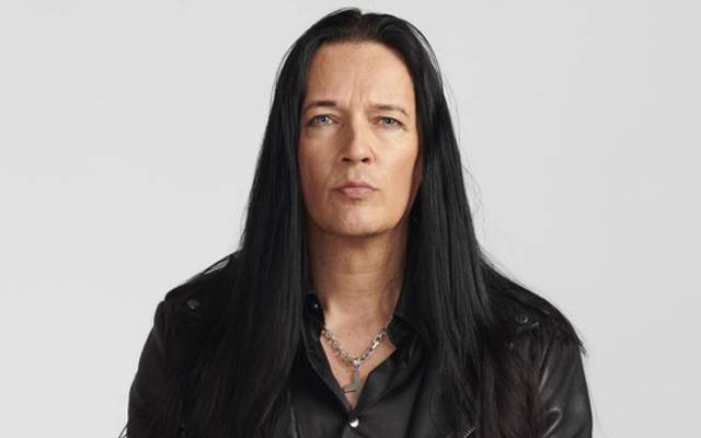 Entrevista com Jyrki 69 (The 69 Eyes)