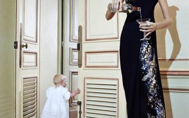 O PEW DIE PIE E A CAMISETA DO BEBÊ