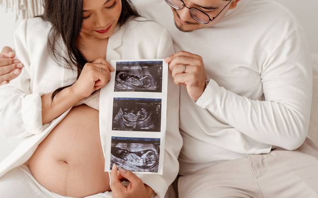 Como preparar-se para uma sessão de gravidez em estúdio em Lisboa | Fotografia de maternidade