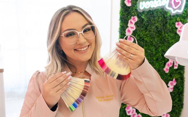 Sorria para o Sucesso: A Magia da Fotografia e a Primeira Impressão Online