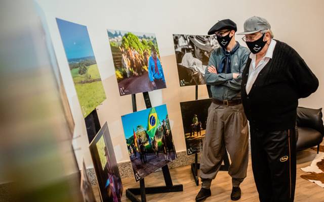 Exposição Cavalgadas - Passo Fundo Shopping