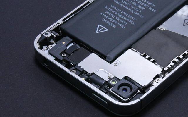 Troca de Bateria do iPhone em Valinhos: Quando Fazer, O Que Esperar e Por Que Esse Reparo Transforma o Aparelho